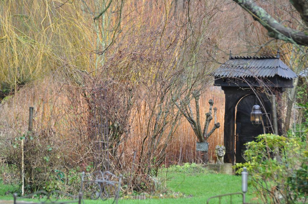 Chambres D'Hotes, Gites La Petite Madeleine La Madelaine-sous-Montreuil Екстер'єр фото