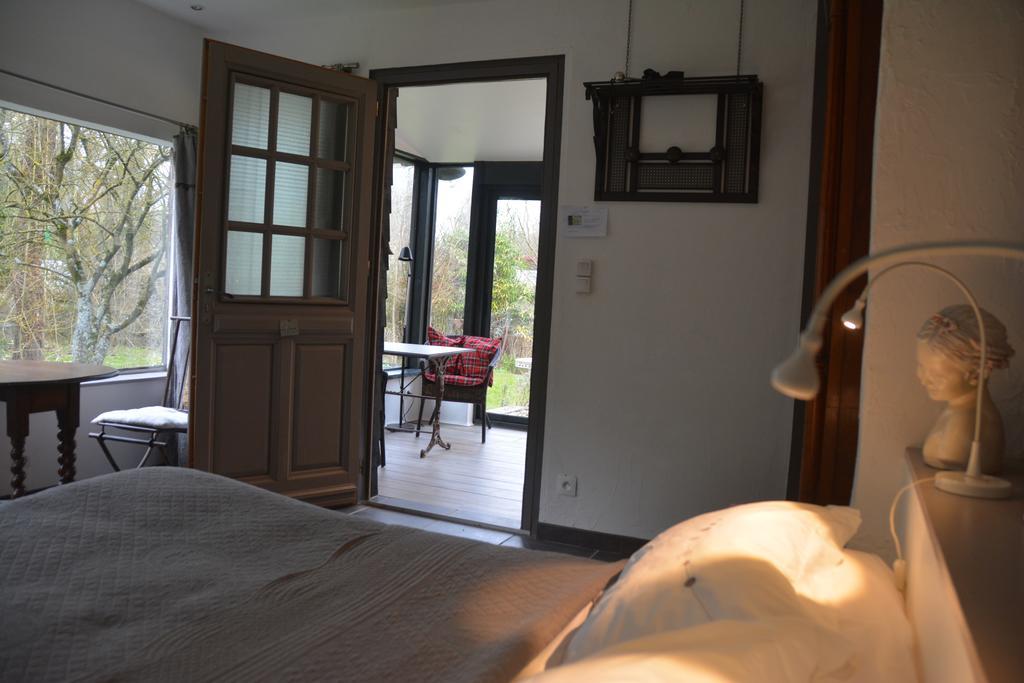 Chambres D'Hotes, Gites La Petite Madeleine La Madelaine-sous-Montreuil Екстер'єр фото